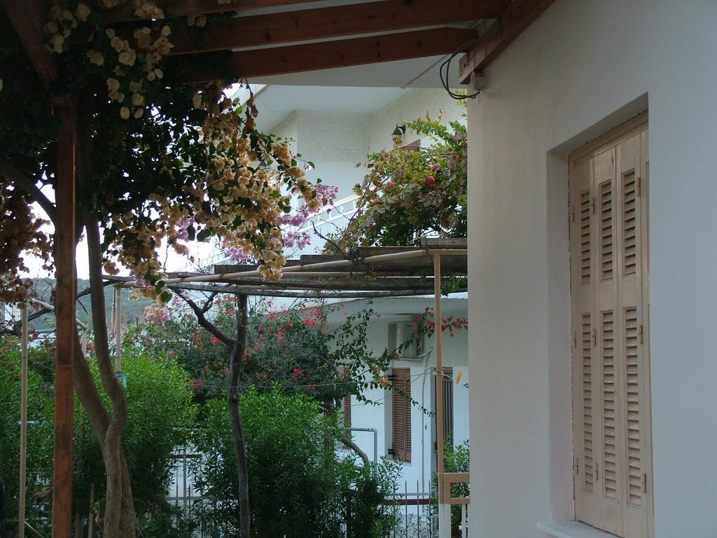 George'S Apartment Agia Marina  部屋 写真