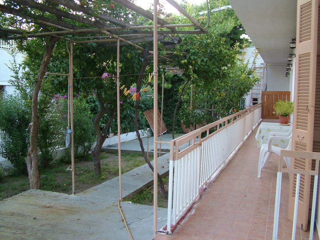 George'S Apartment Agia Marina  部屋 写真